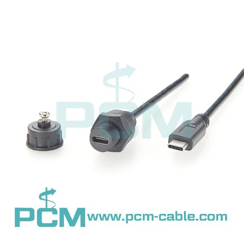 Wasserdichtes USB-C-Kabel für die Schalttafelmontage